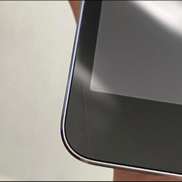 iPad mini - Picture 3 of 5